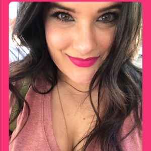 Meet your Posher, Katie